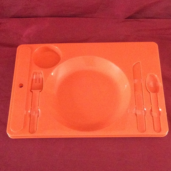 Two Plastic Food Trays - Picture 2 of 5
